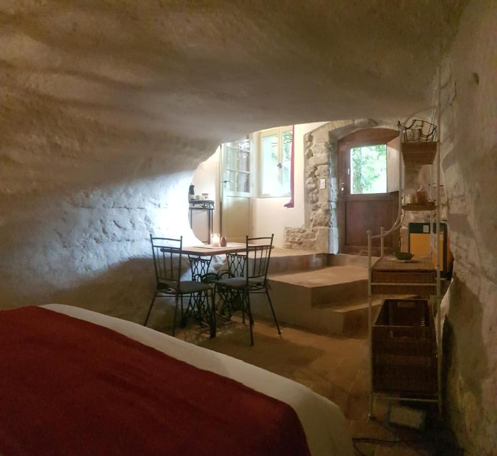 코르닐론콩포우 Moulin De Bonfilhon B&B 외부 사진