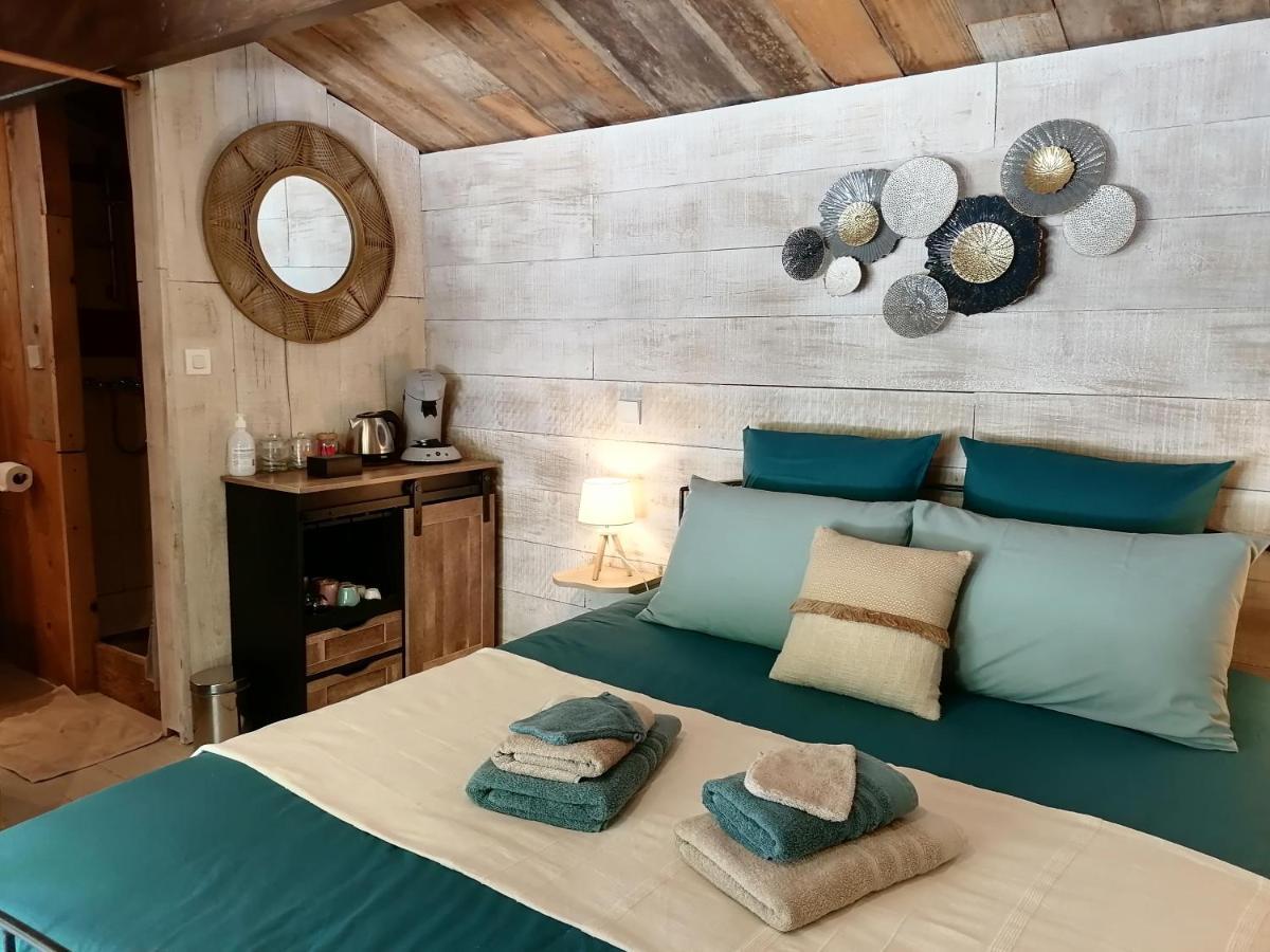코르닐론콩포우 Moulin De Bonfilhon B&B 외부 사진