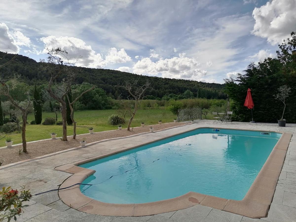코르닐론콩포우 Moulin De Bonfilhon B&B 외부 사진