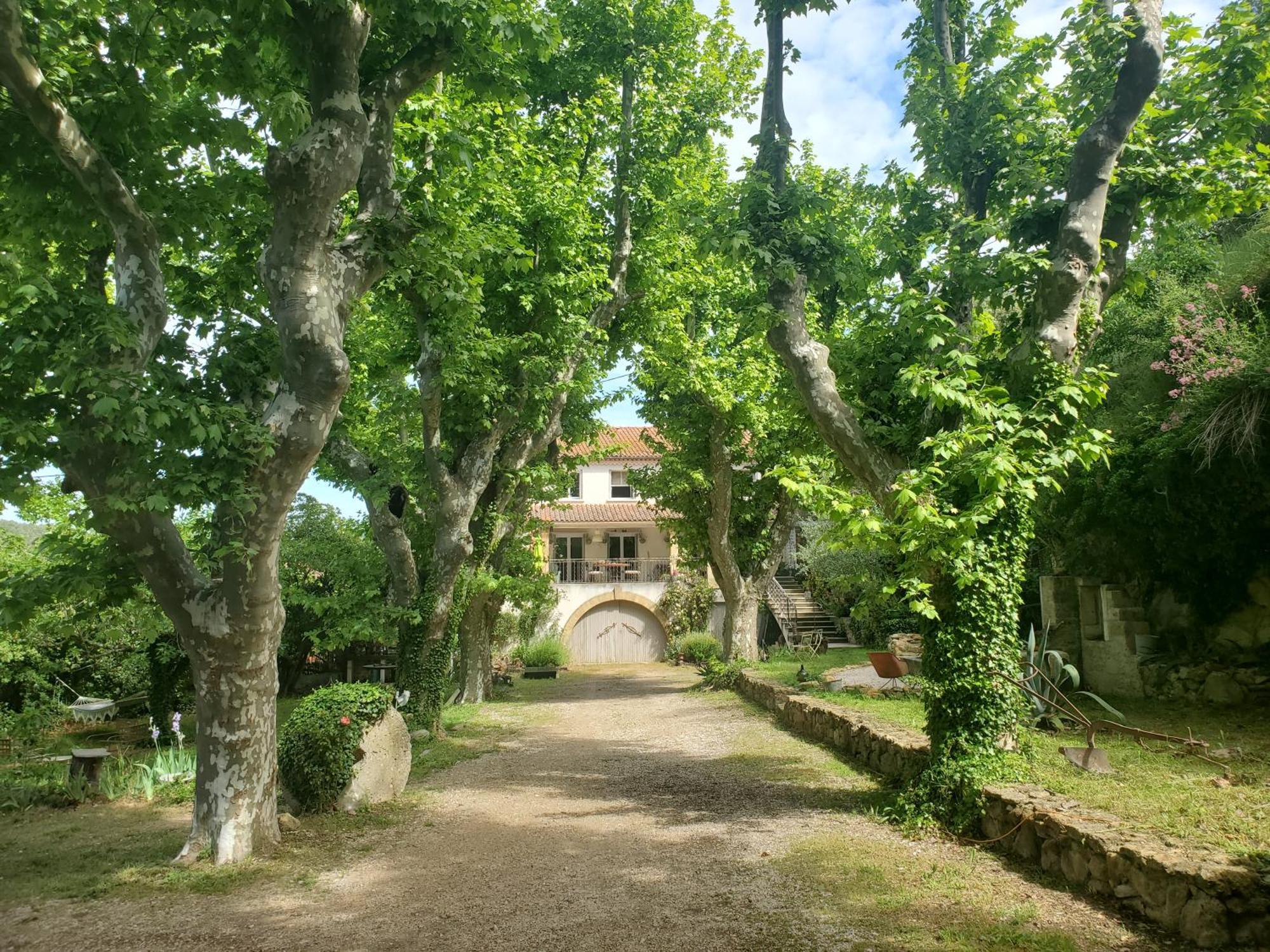 코르닐론콩포우 Moulin De Bonfilhon B&B 외부 사진
