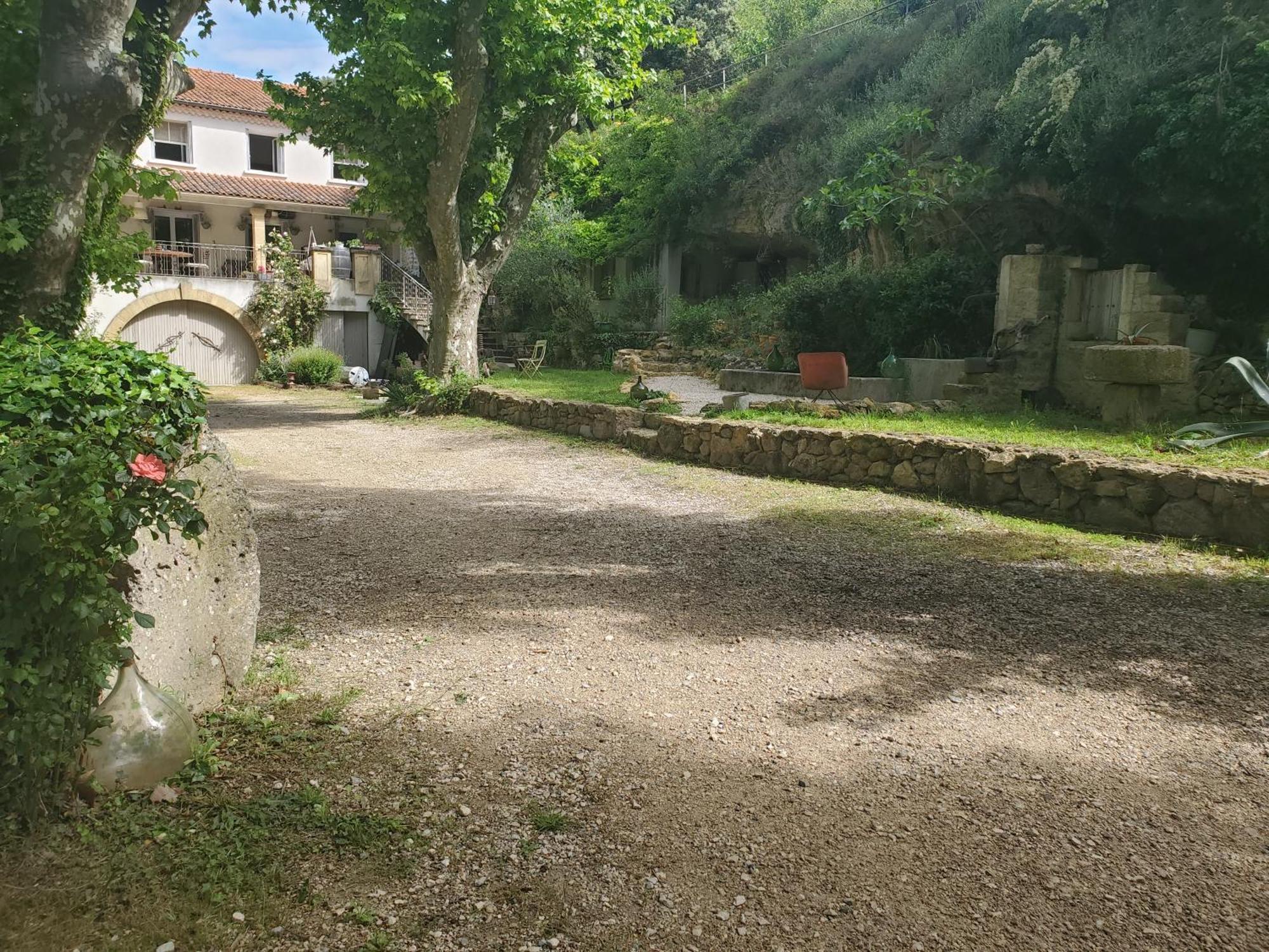 코르닐론콩포우 Moulin De Bonfilhon B&B 외부 사진